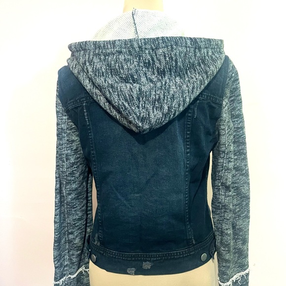 Free People Denim Jacket Hooded Black and Cream Knit Jacket Size Medium - Picture 8 of 16